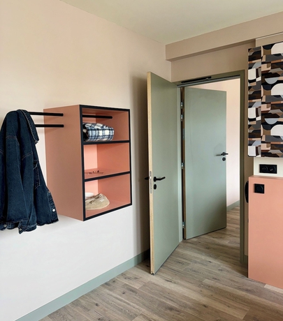 Imagen de la habitación del Hotel La Maison Rabelais. Foto 10