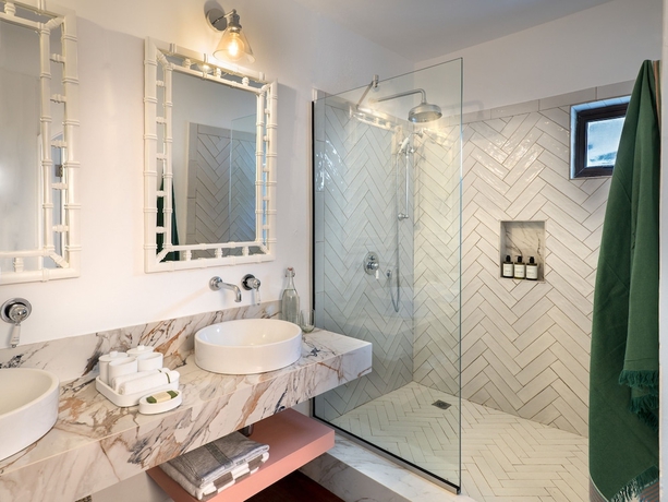 Imagen de la habitación del Hotel La Maison d Ete. Foto 5