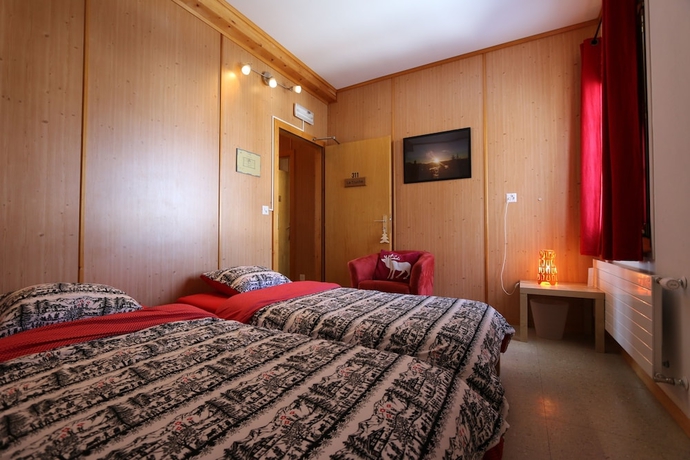 Imagen de la habitación del Hotel La Maison de la Montagne. Foto 12