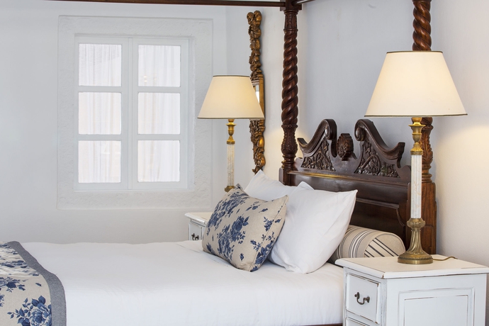 Imagen de la habitación del Hotel La Maltese Caldera Concept. Foto 6