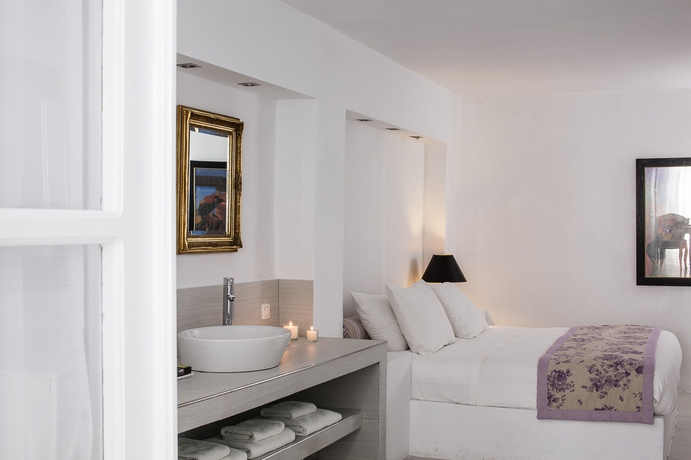 Imagen de la habitación del Hotel La Maltese Caldera Concept. Foto 10