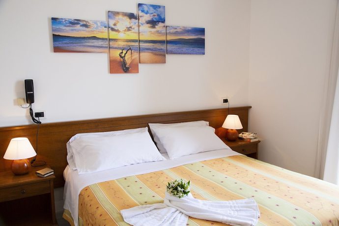 Imagen de la habitación del Hotel La Mandorla. Foto 6