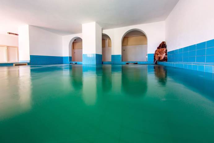 Imagen de la piscina del Hotel La Mandorla. Foto 20
