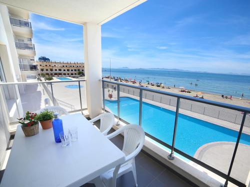 Imagen general del Hotel La Manga Beach Club Apartments. Foto 7
