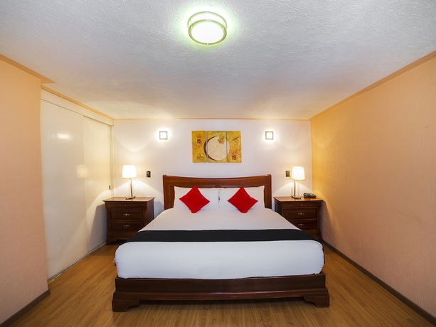 Imagen de la habitación del Hotel La Mansi&oacute;n Del Quijote. Foto 5