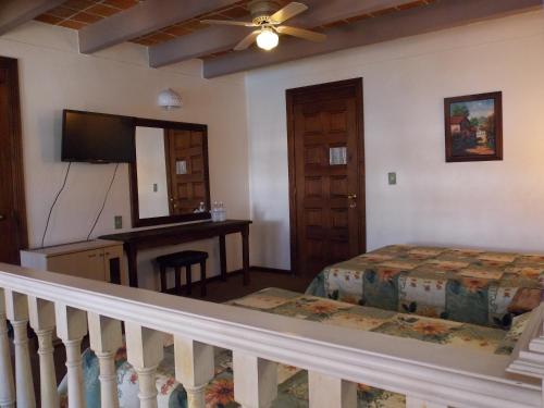 Imagen de la habitación del Hotel La Mansi&oacute;n. Foto 16