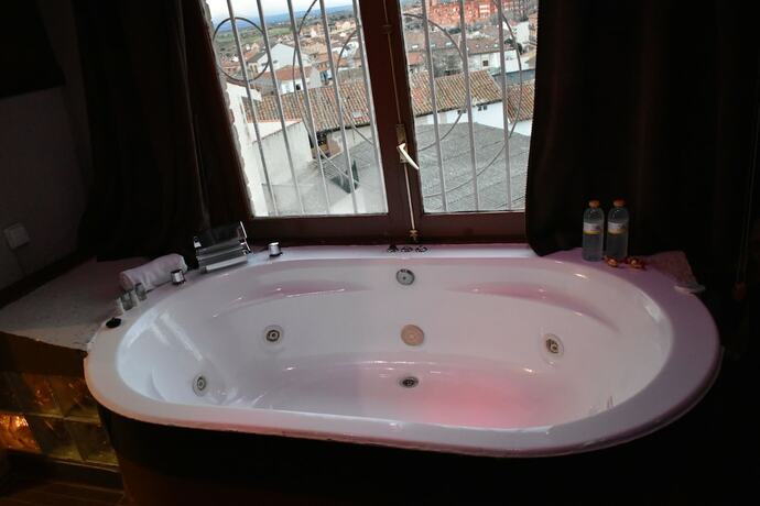 Imagen de la habitación del Hotel La Mansión de Navalcarnero. Foto 8