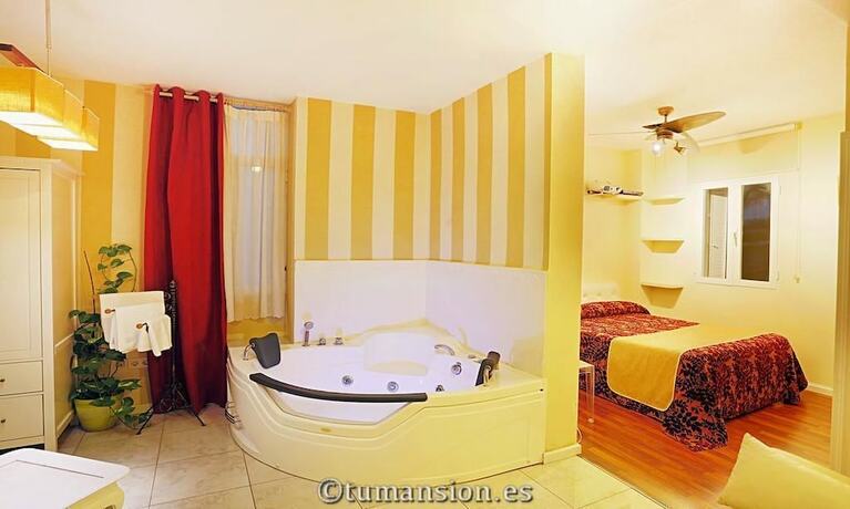 Imagen de la habitación del Hotel La Mansión de Navalcarnero. Foto 12