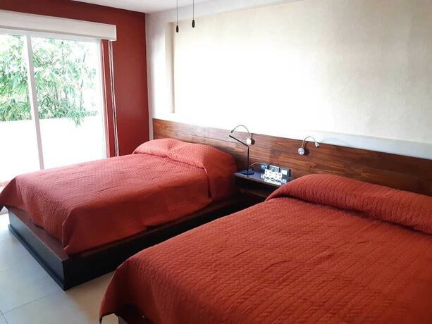 Imagen general del Hotel La Mansi&oacute;n del Faro. Foto 6