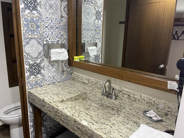 Imagen general del Hotel La Mansi&oacute;n del Faro. Foto 7