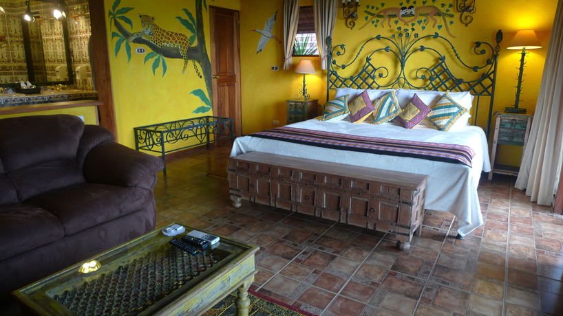 Imagen de la habitación del Hotel La Mansion Inn Arenal. Foto 9