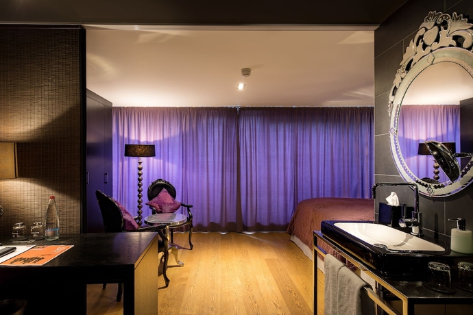 Imagen de la habitación del Hotel La Mansion Vi Vadi. Foto 5