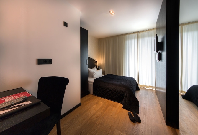 Imagen de la habitación del Hotel La Mansion Vi Vadi. Foto 7