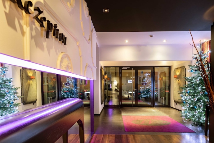 Imagen de los interiores del Hotel La Mansion Vi Vadi. Foto 17