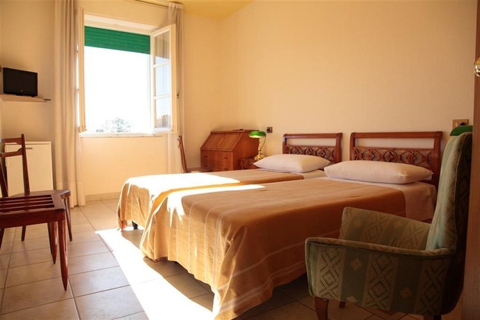 Imagen de la habitación del Hotel La Margherita and Spa. Foto 3