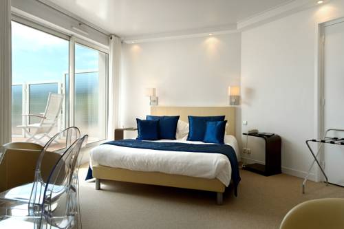 Imagen de la habitación del Hotel La Marine, Barneville-Carteret. Foto 12