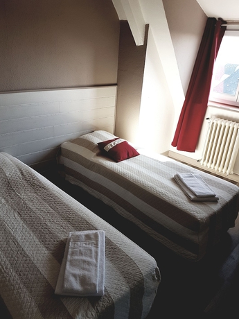 Imagen de la habitación del Hotel La Marine, Carnac. Foto 7