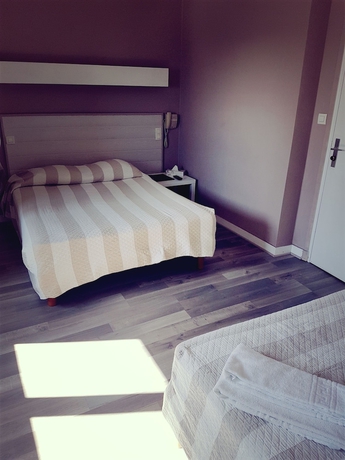 Imagen de la habitación del Hotel La Marine, Carnac. Foto 16