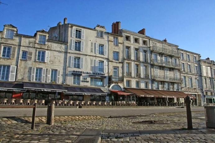Imagen general del Hotel La Marine, LA ROCHELLE. Foto 4