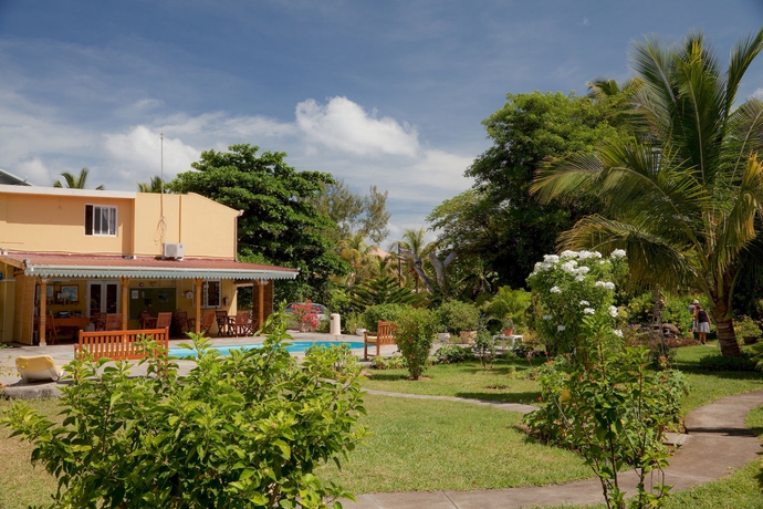 Imagen de los exteriores del Hotel La Mariposa, Rivi&egrave;re Noire. Foto 6