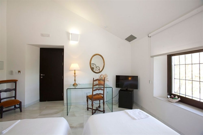 Imagen de la habitación del Hotel La Marquesa. Foto 7