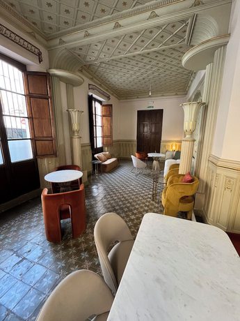Imagen de los interiores del Hotel La Marsellesa Boutique. Foto 12