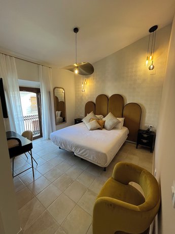 Imagen de la habitación del Hotel La Marsellesa Boutique. Foto 10