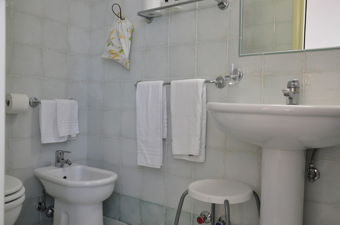 Imagen de la habitación del Hotel La Marticana. Foto 3