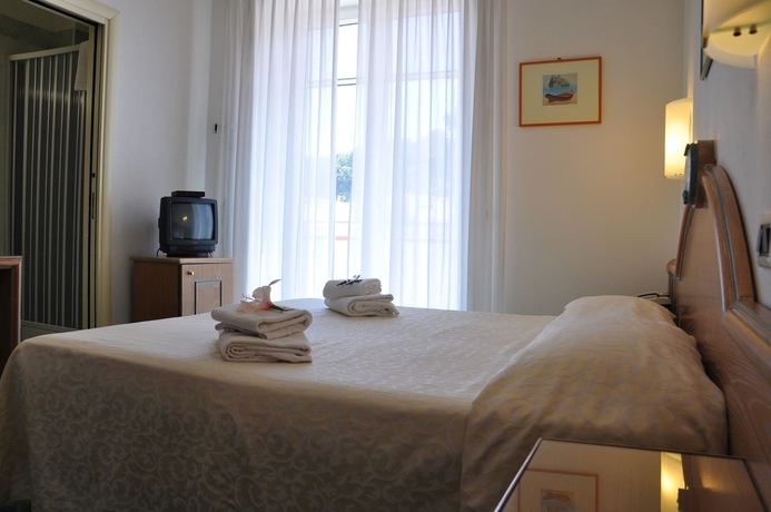 Imagen de los interiores del Hotel La Marticana. Foto 16