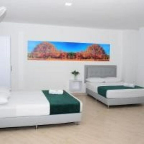 Imagen de la habitación del Hotel La Martina. Foto 6