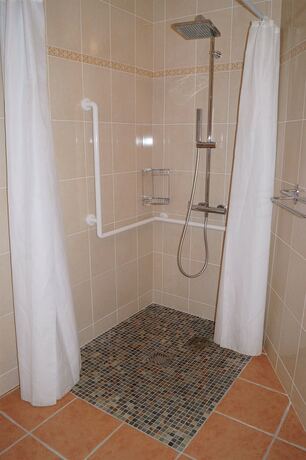 Imagen de la habitación del Hotel La Martinière. Foto 18