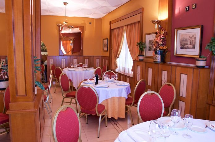 Imagen del bar/restaurante del Hotel La Maruxi&ntilde;a. Foto 7
