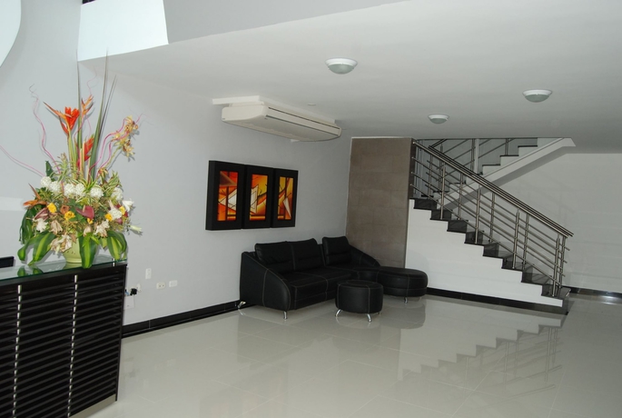 Imagen de los interiores del Hotel La Media Naranja. Foto 3