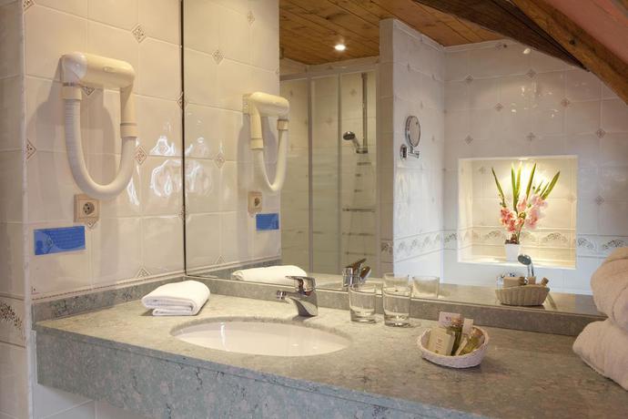 Imagen de la habitación del Hotel La M&egrave;re Hamard. Foto 3