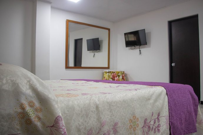 Imagen de la habitación del Hotel La Melissa. Foto 8