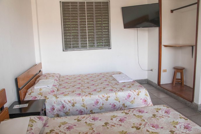 Imagen de la habitación del Hotel La Melissa. Foto 13