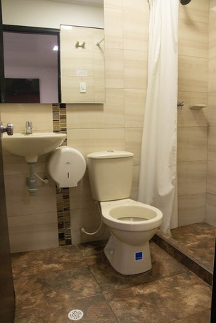 Imagen de la habitación del Hotel La Melissa. Foto 14