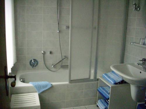 Imagen de la habitación del Hotel La Mer. Foto 12