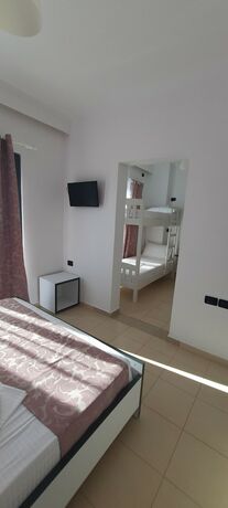 Imagen general del Hotel La Mer, Gjashtë. Foto 1