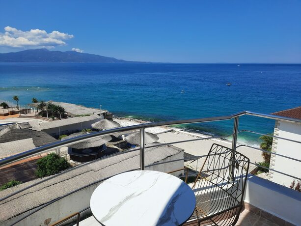Imagen de la habitación del Hotel La Mer, Gjasht&euml;. Foto 14