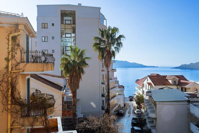 Imagen general del Hotel La Mer, Rafailovici. Foto 26