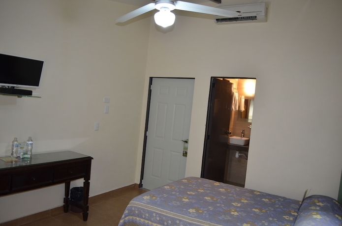 Imagen de la habitación del Hotel La Merced. Foto 3