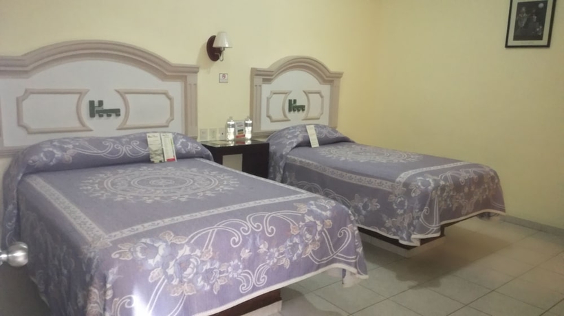 Imagen de la habitación del Hotel La Merced. Foto 15