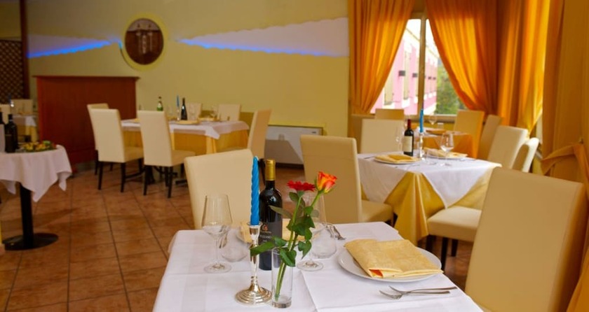 Imagen del bar/restaurante del Hotel La Meridiana, Urbino. Foto 7