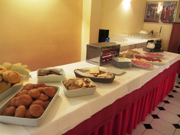 Imagen del bar/restaurante del Hotel La Meridiana, Urbino. Foto 8