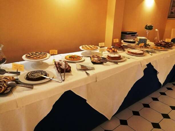 Imagen del bar/restaurante del Hotel La Meridiana, Urbino. Foto 11