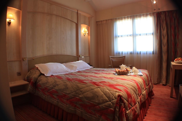 Imagen de la habitación del Hotel La Metairie, Gosnay. Foto 4