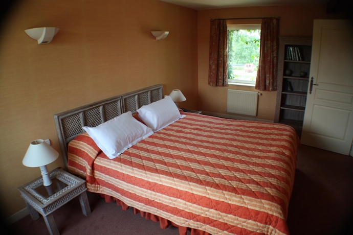 Imagen de la habitación del Hotel La Metairie, Gosnay. Foto 10