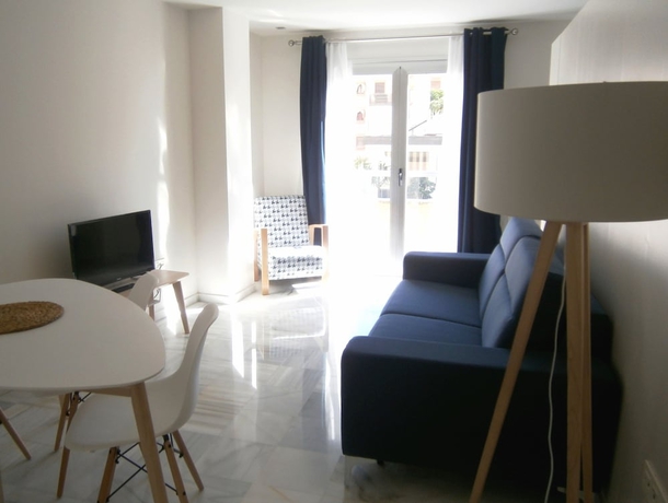 Imagen de la habitación del Hotel La Milagrosa, Alicante. Foto 4
