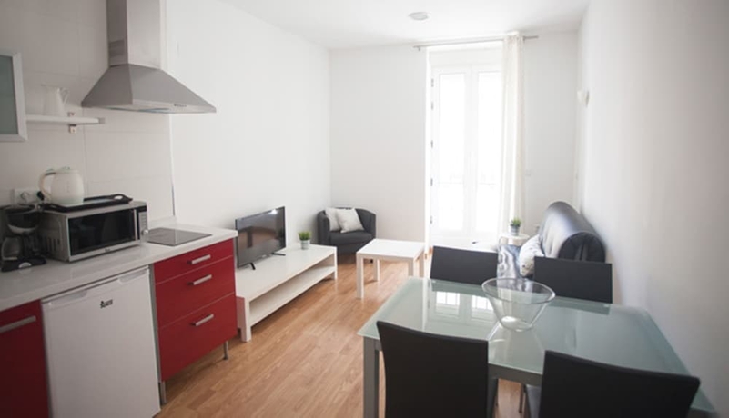 Imagen de la habitación del Hotel La Milagrosa, Alicante. Foto 6